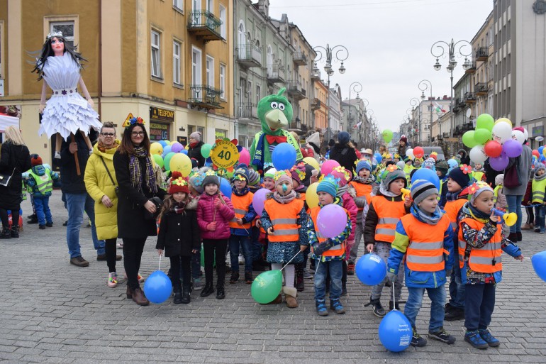 Tłumy przedszkolaków przywitały wiosnę i uczciły Światowy Dzień Wody