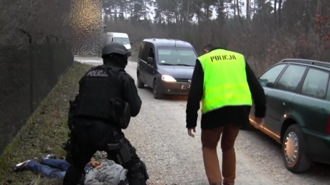 Zatrzymani pod zarzutem handlu ludźmi