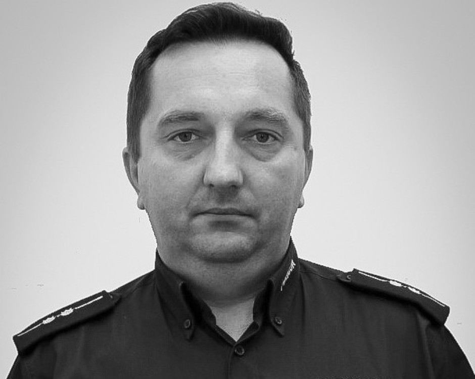 Policjant z Bodzentyna zmarł na służbie. Miał 47 lat