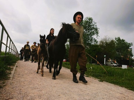 Marsz mulników upamiętnił kieleckich bohaterów spod Monte Cassino