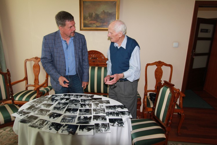 "Jarmark w Bodzentynie na fotografii Janusza Buczkowskiego". Muzeum Wsi Kieleckiej realizuje nowy projekt