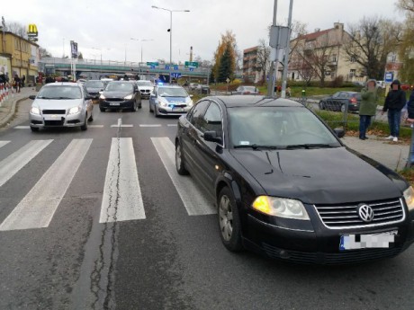 Wypadek na Żytniej. Piesza w szpitalu, utrudnienia w ruchu