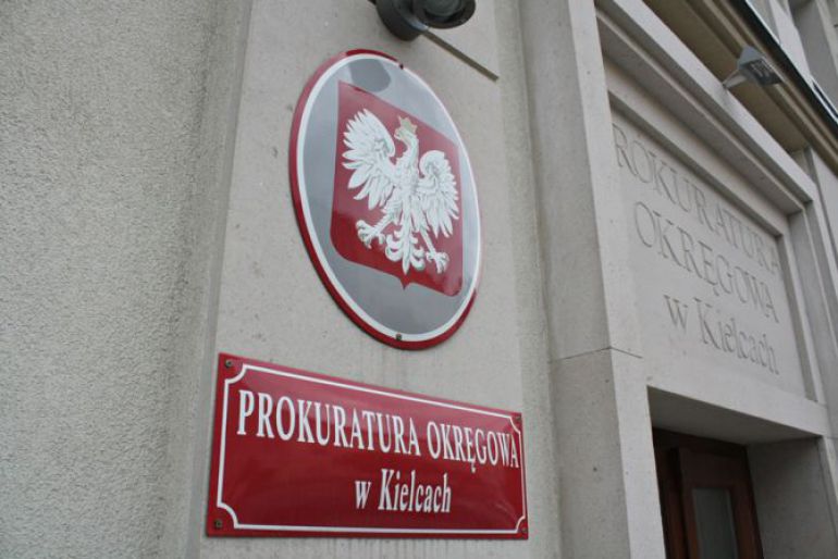 Akt oskarżenia przeciwko 25 osobom ws. wyłudzeń pieniędzy z NFZ