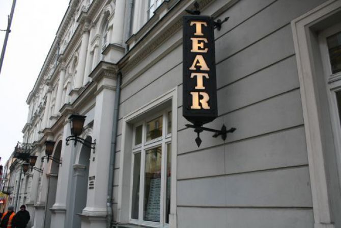 Potrzebne pieniądze na remont teatru