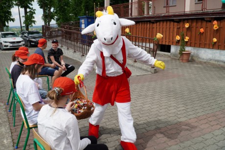 Koziołek Matołek w Szpitalu Górka na Dzień Dziecka