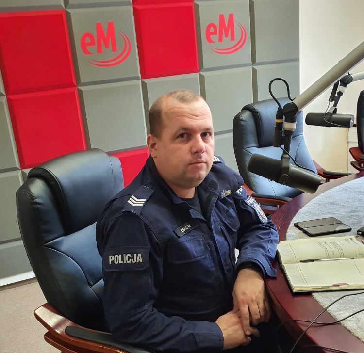 Gość Radia eM: Karol Macek oficer prasowy KMP w Kielcach
