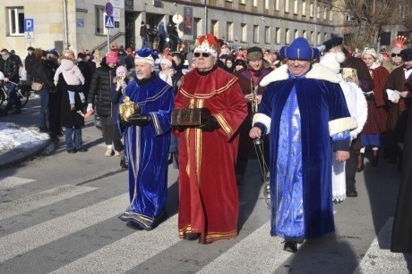 [FOTO] Trzej Królowie przeszli przez Kielce!