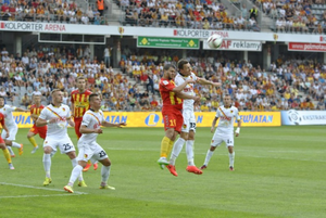 Korona lepsza w żółto-czerwonych derbach