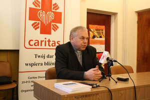 Uchodźcami zajmie się Caritas. Przygotowuje się również województwo i miasto