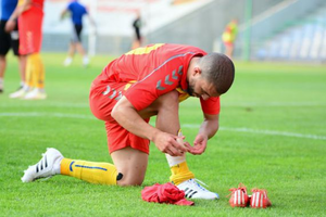 Korona zagra z Siarką