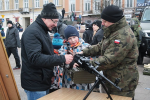 [AUDIO]Wojsko w centrum Kielc