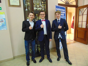 Egzamin gimnazjalny. Pierwszy dzień za uczniami