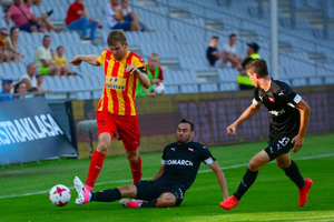 Korona gra o pozycję wicelidera