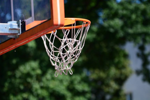 Zostań sędzią koszykówki