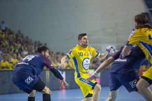 Dujszebajew w „7” kolejki