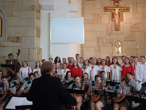 Harcerze modlili się i koncertowali w kościele Kapucynów