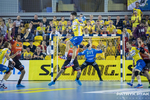 Barcelona i Vardar na czele. 