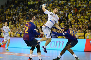 Barcelona pokazała moc. Vardar uratował punkt w Brześciu. IFK zdobyło Montpellier  