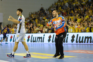 Cupara zagra z Niemcami