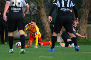 Trójka pod znakiem zapytania