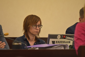 Suchański zawiadamia prokuraturę ws. radnej Zapały. Zniknął fragment zapisu wideo z sesji RM