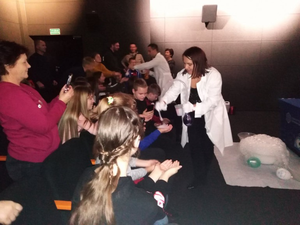 Czy lód może być suchy? Przyjdź do Energetycznego Centrum Nauki i sprawdź!