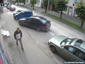 [ VIDEO] To jest złodziej. Okradł pacjentkę w szpitalu. Znasz go?