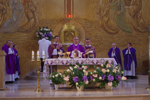 Kościół na Barwinku konsekrowany. Biskup Jan Piotrowski: „Jezus zaprasza nas do obfitego źródła życia