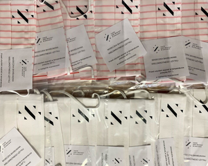 Teatr im. Stefana Żeromskiego rozdaje maseczki