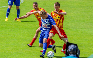 Dwa mecze pauzy Żubrowskiego. Cebula poczeka na werdykt Komisji Ligi