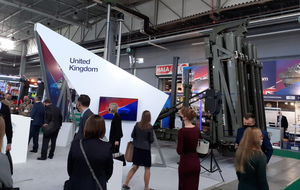 MSPO: Brytyjczycy pokazali wyrzutnię pocisków współtworzoną przez skarżyskie Mesko