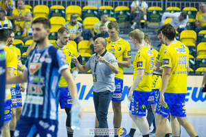 Testy i kilkugodzinne wyczekiwanie. 