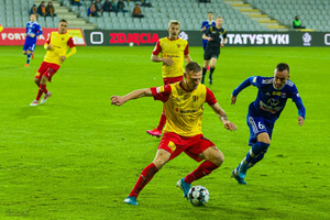 [Wyniki i tabela] Korona osunęła się o kilka miejsc. Jej najbliższy rywal sprawił niespodziankę