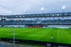 Mecze Korony i Łomży Vive przy pustych trybunach