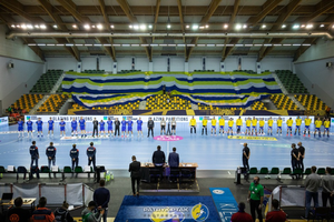 Kibice wrócą do Hali Legionów. Na razie w kartonowej formie