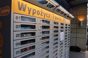 Książkę pożyczysz nawet nocą. Bibliom@t w Wojewódzkiej Bibliotece Publicznej już działa