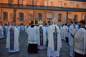 [WIDEO, FOTO] Kielczanie uczcili swoją Patronkę Matkę Bożą Łaskawą
