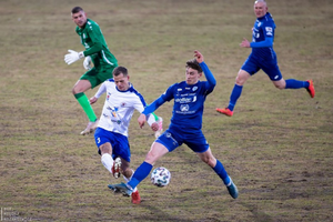 Sowiński z nowym kontraktem. Najbliższy sezon spędzi jednak w Suwałkach