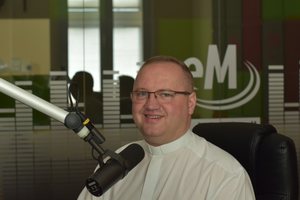 Ks. Łukasz Zygmunt: Służymy osobom niepełnosprawnym