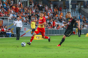 Korona nie chce się zatrzymywać