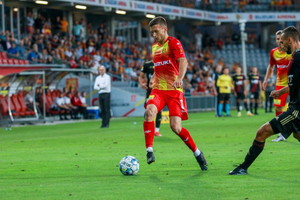 Korona zwiększyła zapas nad trzecim miejscem