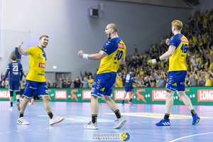 [WYNIKI I TABELA] Łomża Vive liderem. Sensacje w Bukareszcie i Porto