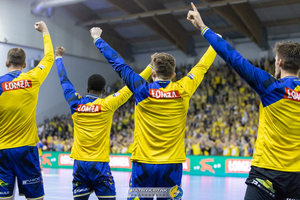 Planowe zwycięstwo Łomży Vive okupione urazami reprezentantów Polski