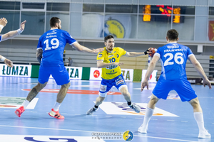 Pierwsza połowa meczu o mistrzostwo. Łomża Vive podejmuje 