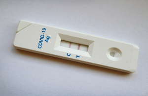 Co trzeci test na Covid poza kontrolą Sanepidu