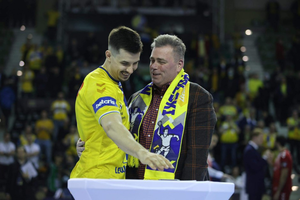 Długi kontrakt Sićki