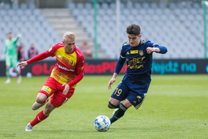 Arka wykorzystała potknięcie Widzewa. Terminarz pomoże Koronie?