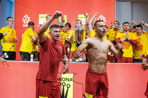 Rynek będzie „żółto-czerwony”. Od 19. feta z okazji awansu