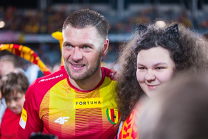 Petrow zostanie w Koronie