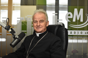 Biskup Marian Florczyk: Wybór papieża Jana Pawła II zburzył sowiecką ideologię